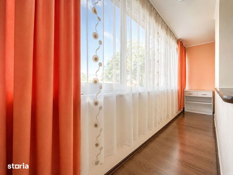 Apartament spatios de închiriat cu 3 camere - zona Iosefin / Piata Iul