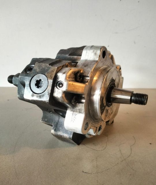 Pompa  inalta presiune 0445010045 BMW Seria 3 E90/E91/E92/E93 seria