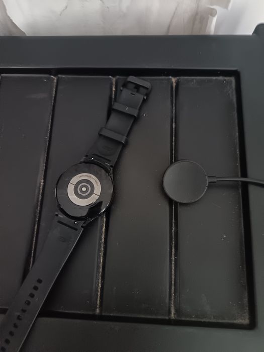 Galaxy watch 4 (смарт часы)