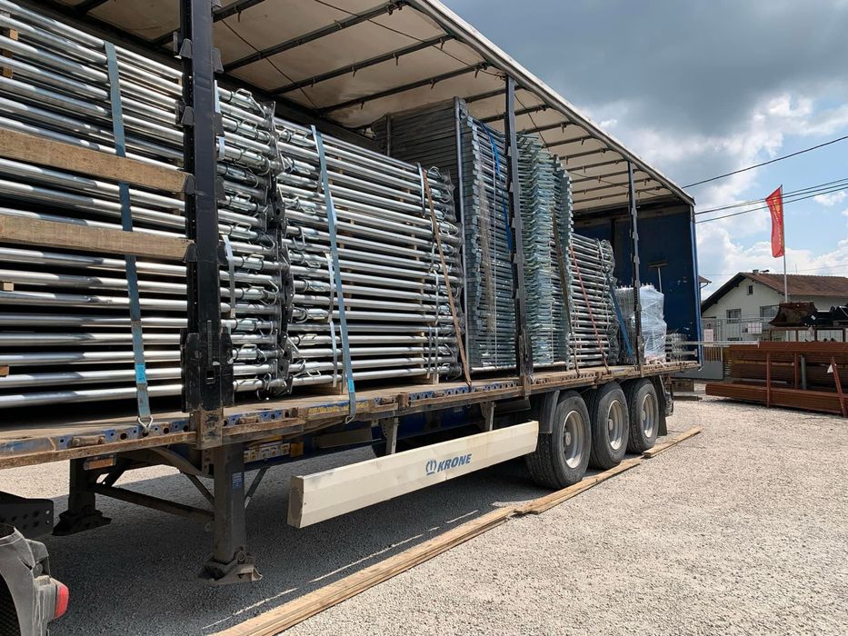 Popi Metalici Zincati, popi vopsiti, schele, accesorii