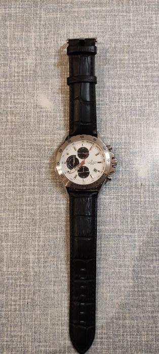 Часы кварцевые NACAR Turkey