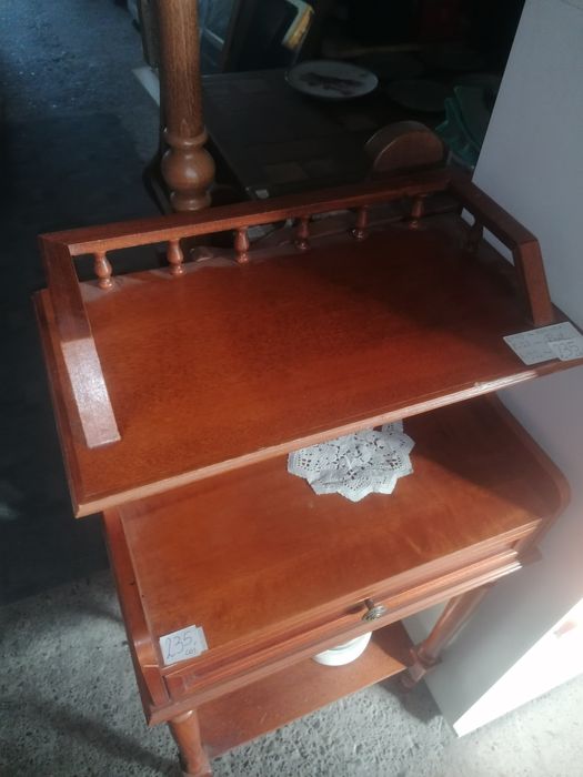 Comoda, masuta vintage