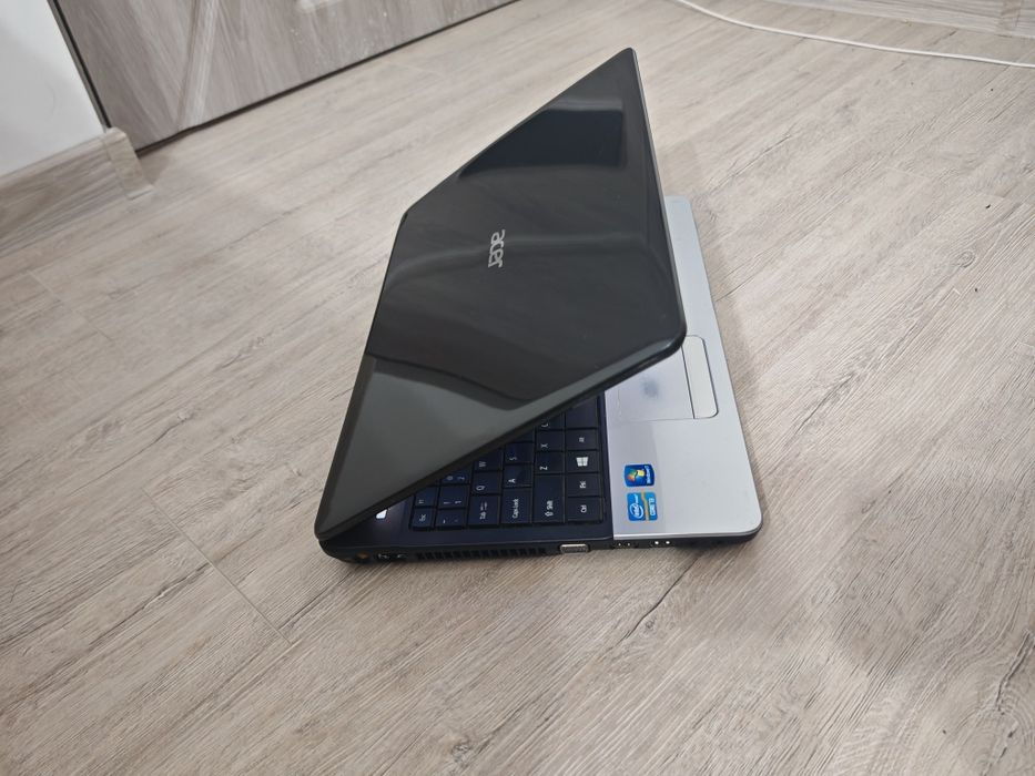 Acer Aspire cu I3 și 8gb ram