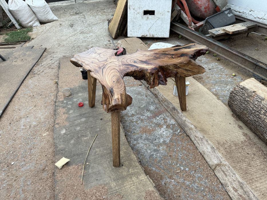 Маса холна , трапезна маса от масивно дърво