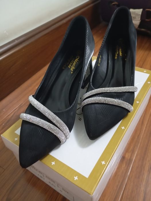 Qora tufli kareyskiy original