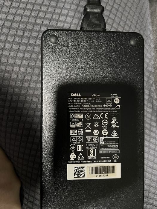 Лаптоп Dell Precision M6600 може и на части