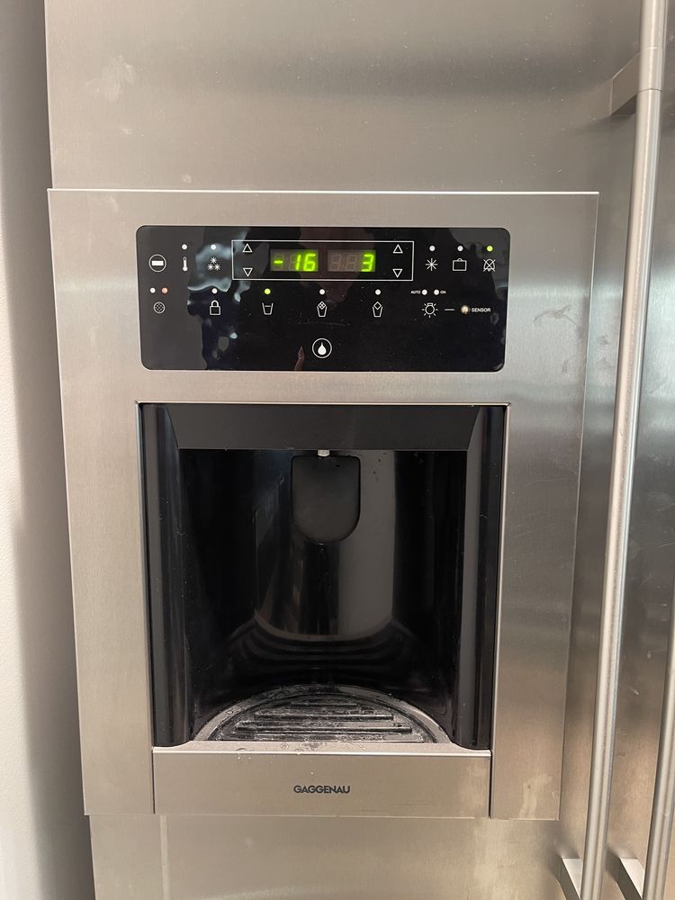 Холодильник Gaggenau с ледогенератором,side-by-side: 500 000 тг ...