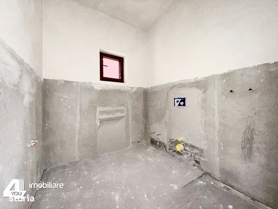 Casă nouă din 2025 semifinisată,  Curtici cartier nou, teren 500 mp