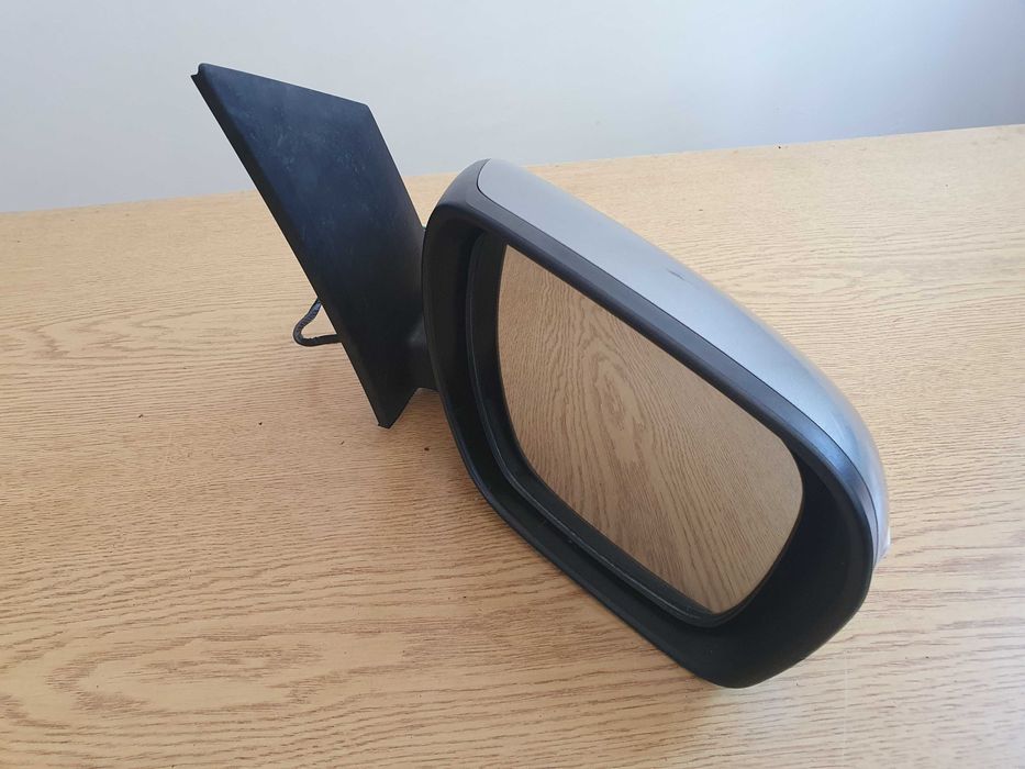 Дясно oгледало Mazda CX-7