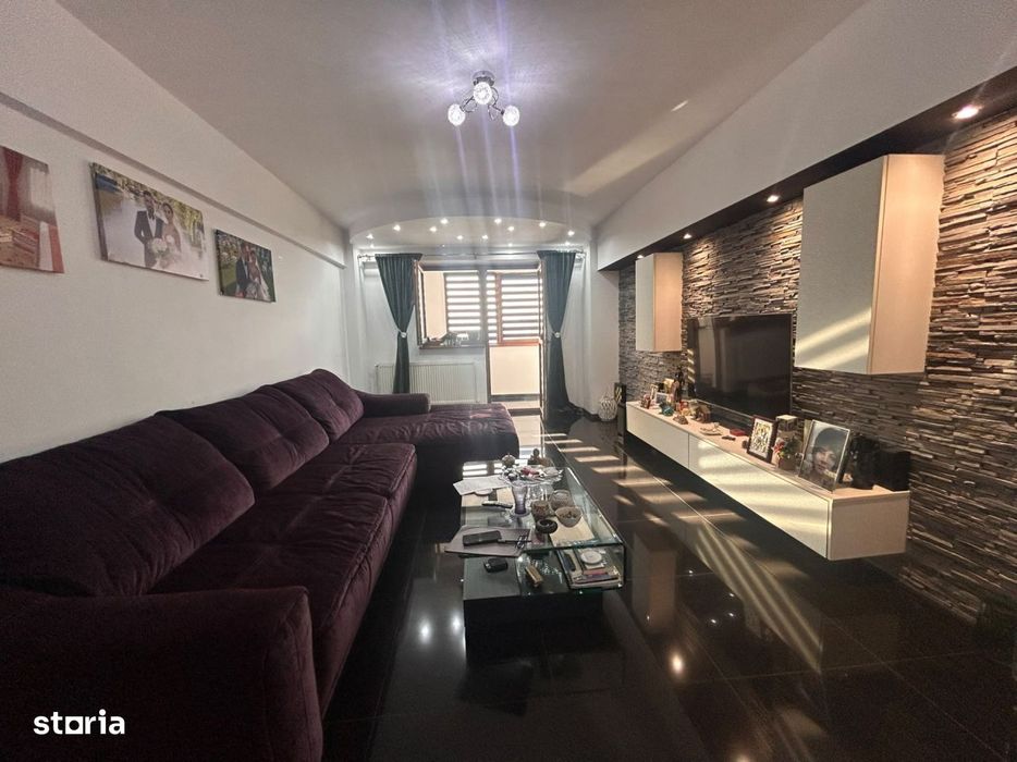 - Apartament 3 camere, suprafata 87mp, Dorobantilor, mobilat utilat.