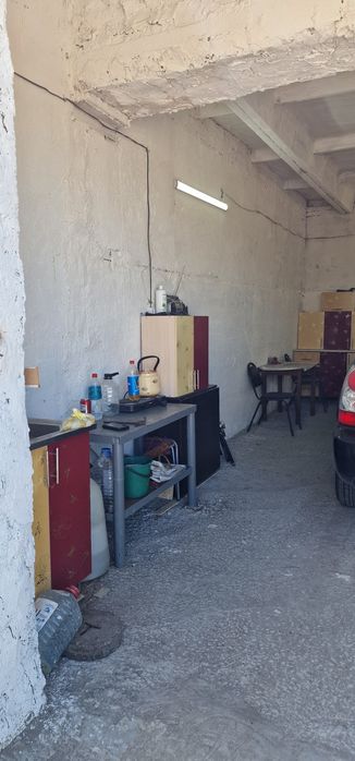 Продаётся гараж на 8 м-оне