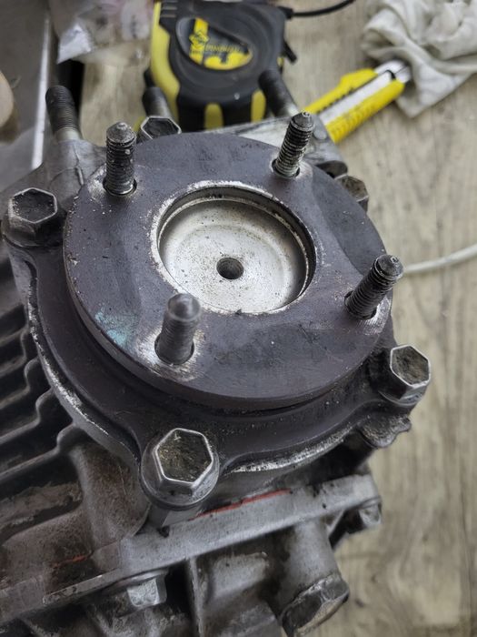 Раздатка Тойота Рав 4