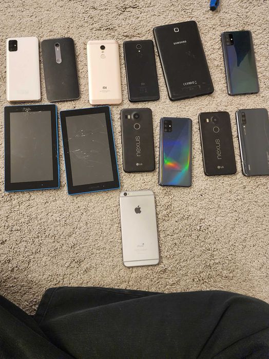 Телефоны, планшеты на запчасти
