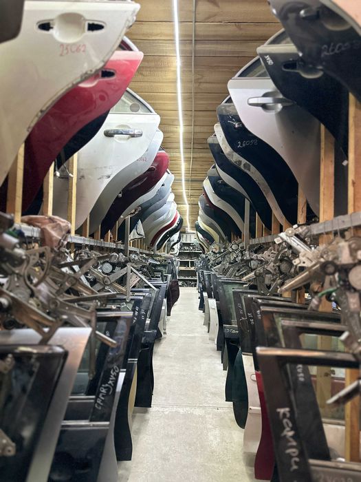 Стекло двери и Стеклоподъемник