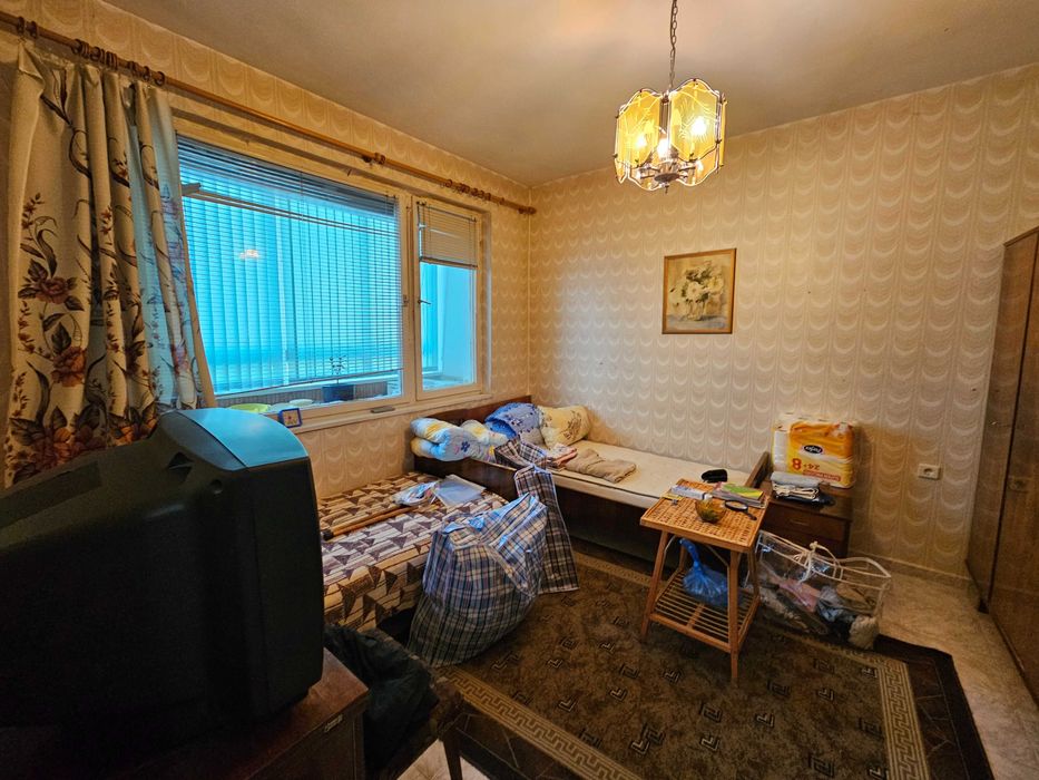 Продава се Тристаен апартамент в Горна Оряховица - 72 кв.м за 1153 €/кв.м - Снимка #2