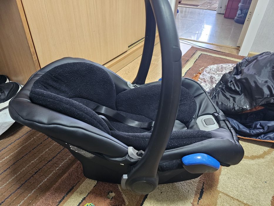 Продам автолюльку