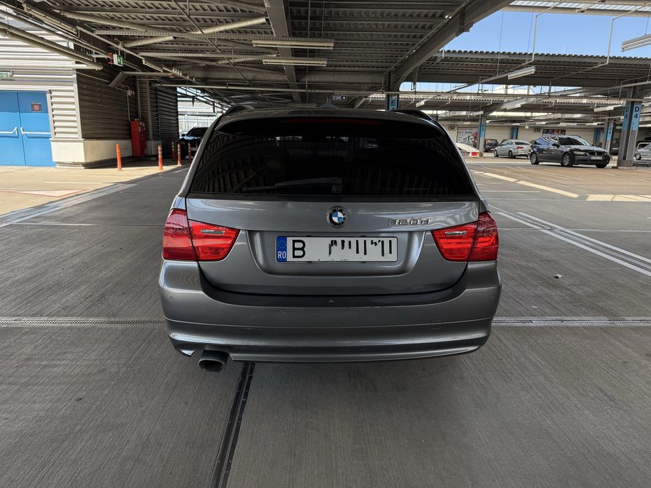 BMW 320d e91 / 184 hp / xDrive / piele / bi-xenon / Carplay