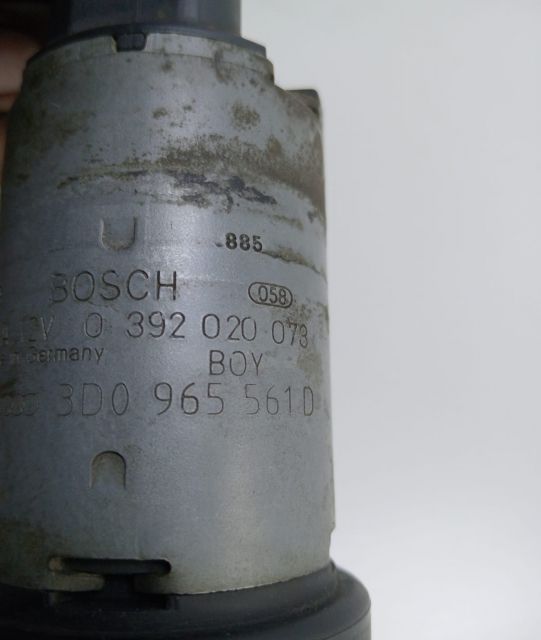 Pompa auxiliara apa 3D0965561D Volkswagen VW Sharan prima generatie (