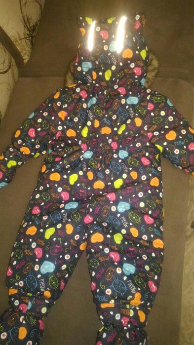 Зимний комбинезон на девочку