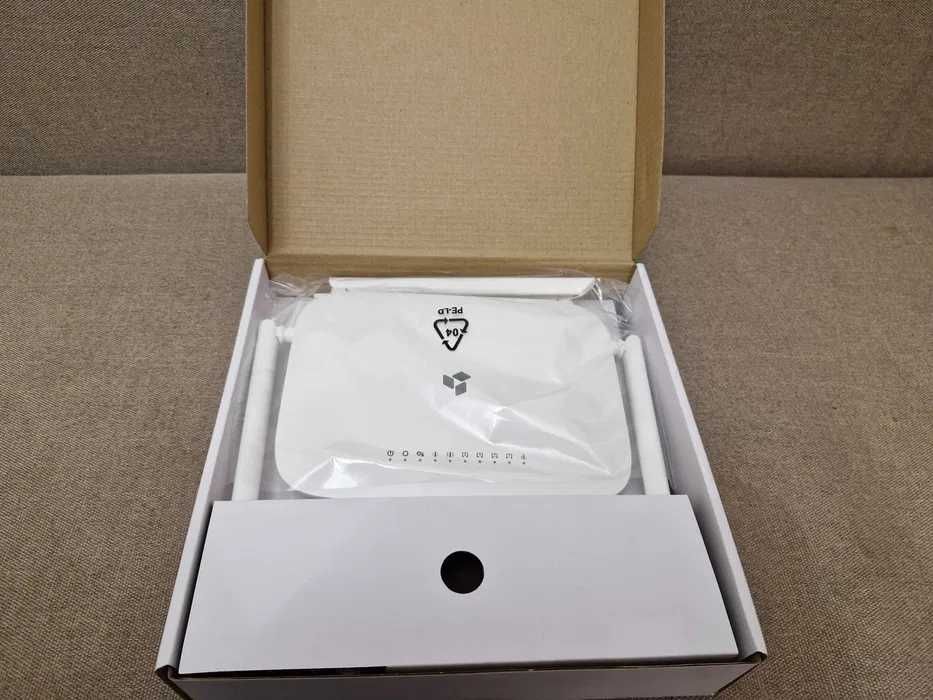 Гигабиный беспроводной маршрутизатор ( Wi-Fi роутер ) SNR-CPE-ME2-Lite