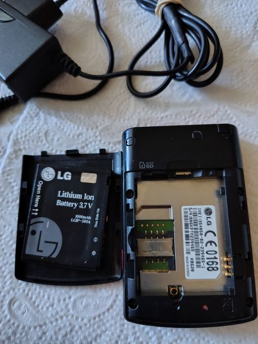 Telefoane LG HB620