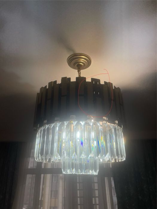 продам люстры 40см