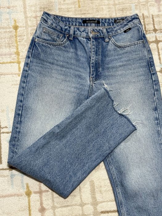 Дамски дънки на MAVI