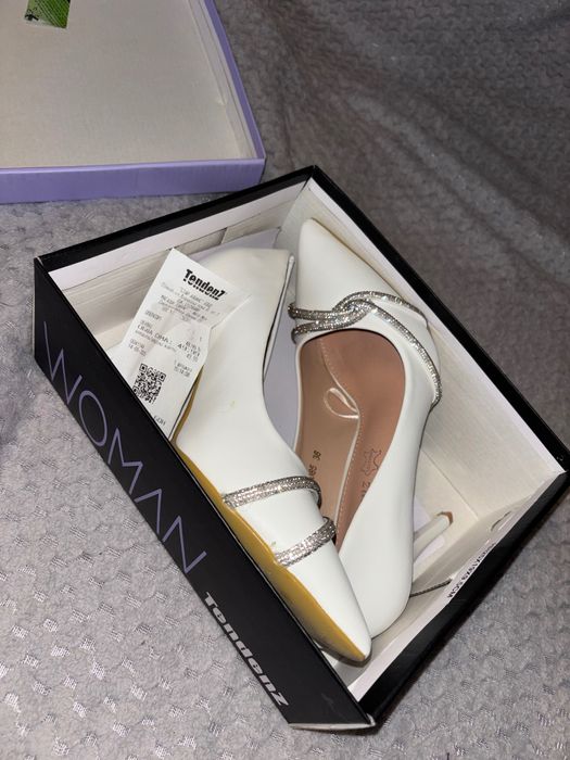 Бели токчета Tendenz