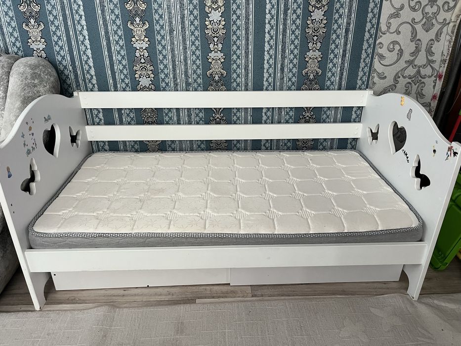 Подростковая кровать