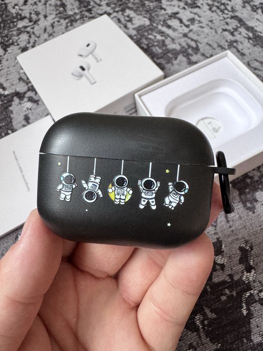 AirPods Pro 100% оригинал.