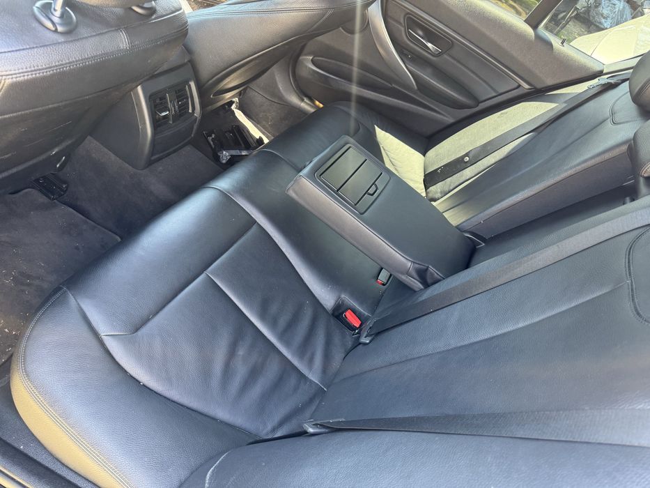 Interior piele neagra BMW Seria 3 F30 F31 fara incalzire