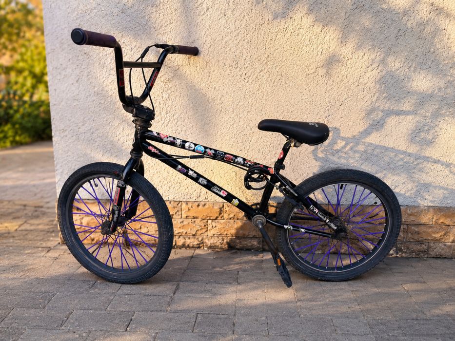 Продам трюковой велосипед BMX