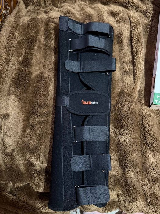 Фиксатор для колена