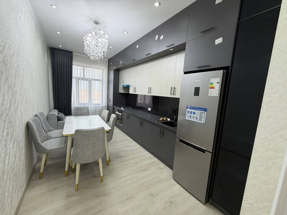 Срочно продается 3 х комнатная люкс квартира