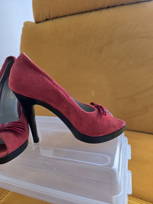 Pantofi Benvenuti - decupati cu platforma