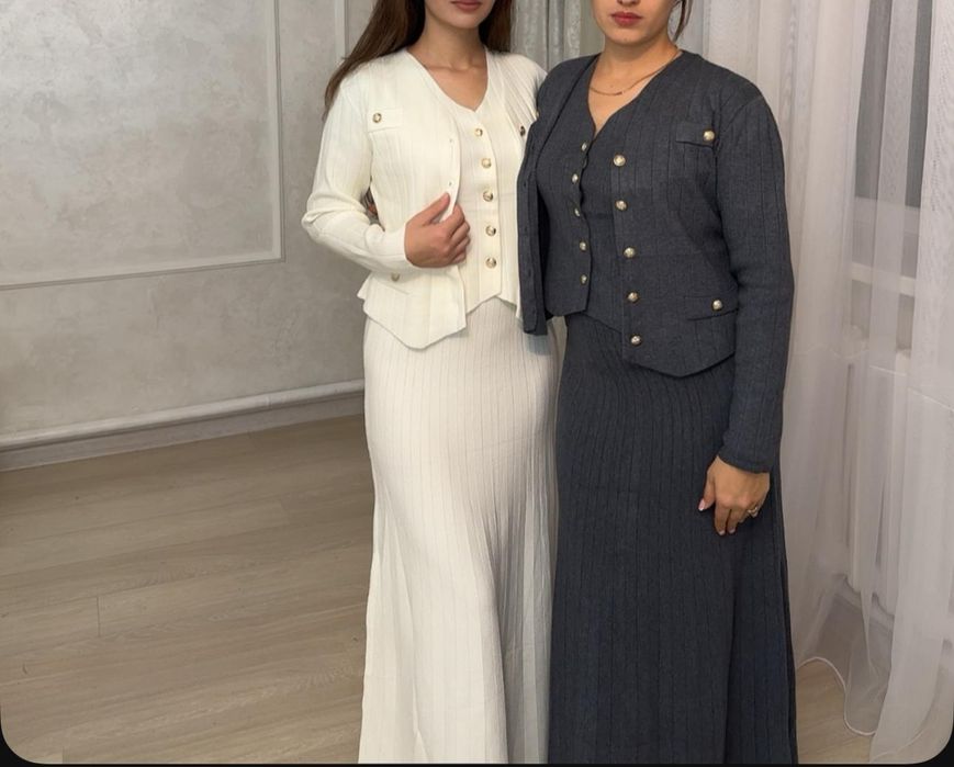 Тройка трикотаж костюм ,идеально красивый