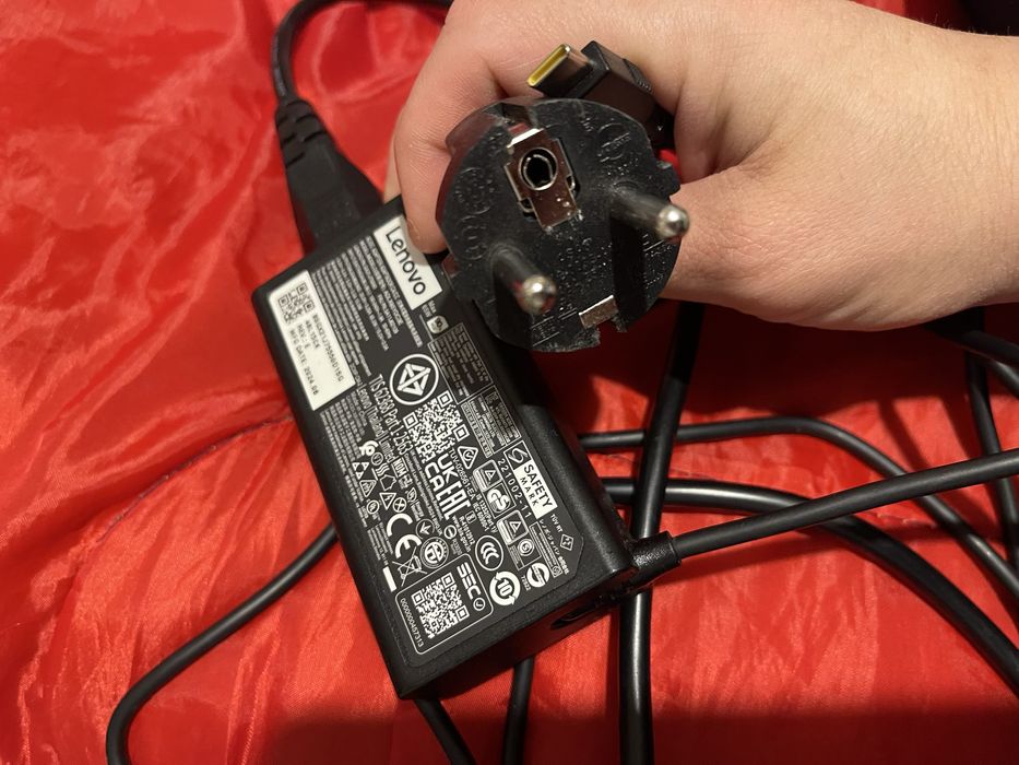 Lenovo Think pad E 16