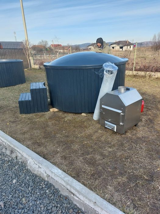 Ciubar pătrat sau rotund 10 pers
