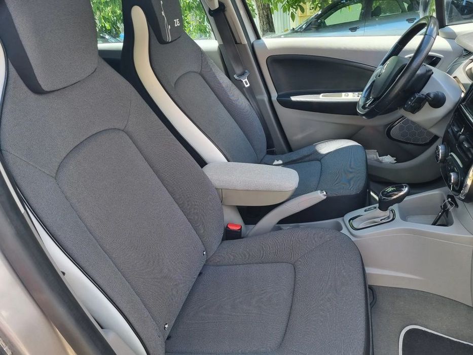 Renault ZOE Renault Zoe electric 43 kw an 2016 cu bateria 42 kw inclusa