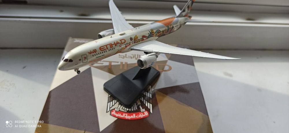 B787-9 металлическая модель самолёта