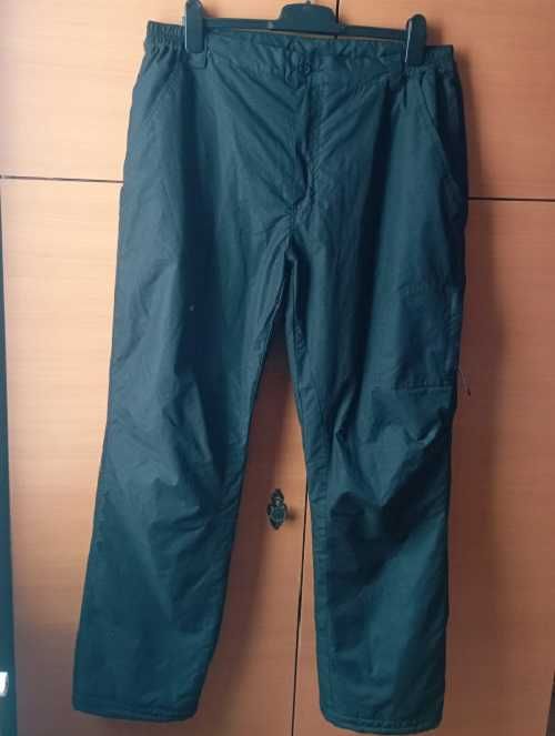 Pantaloni  pentru ski, dublati, marimea 48-50, calitativi