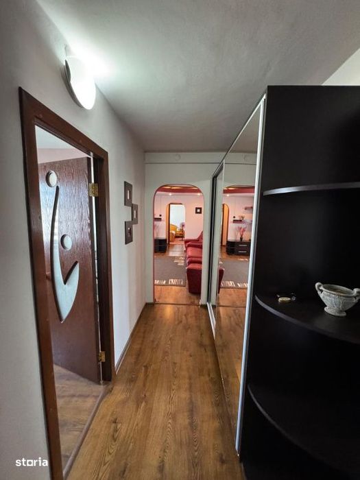 Apartamenr 2 camere, 54 mp, zona Brazda