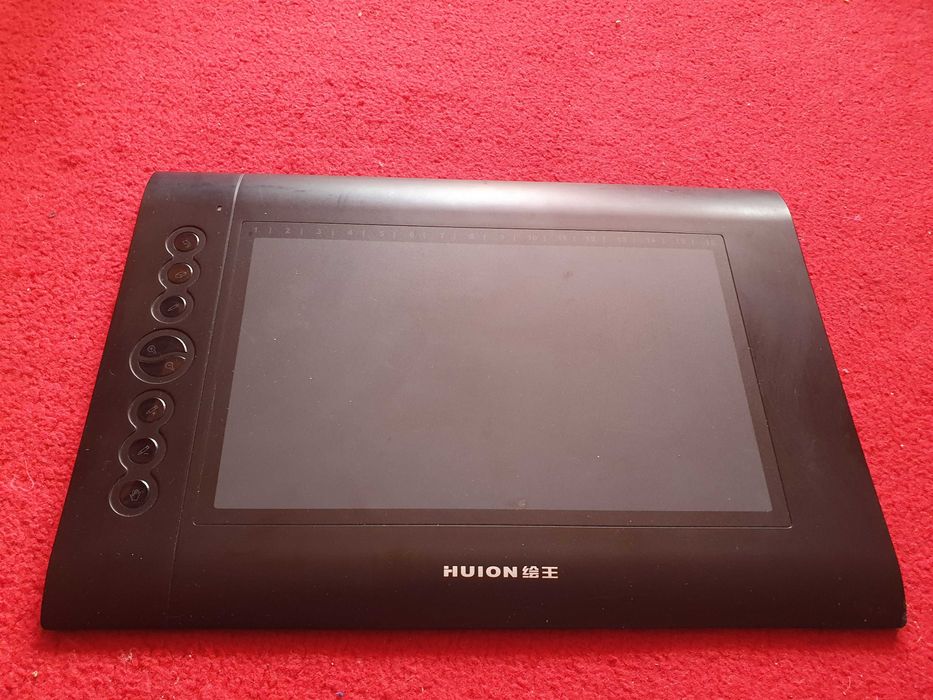графичен табле huion h610e