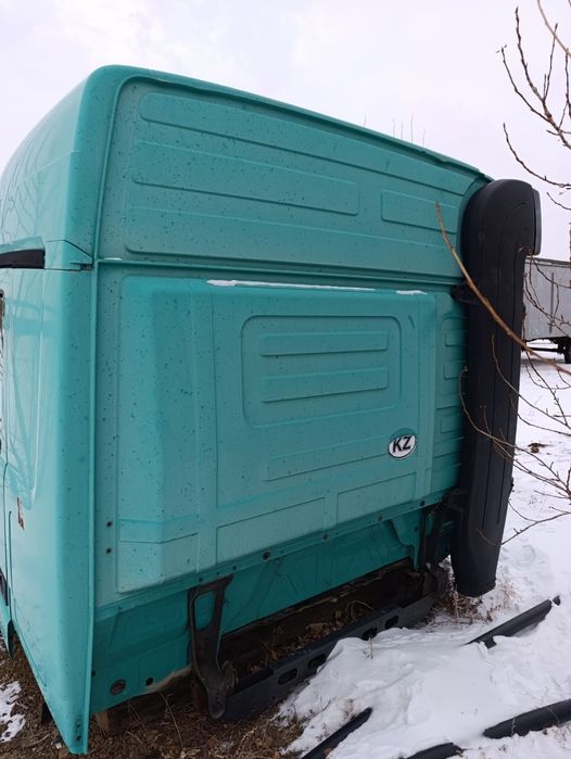 Продам кабину Мерседес Актрос