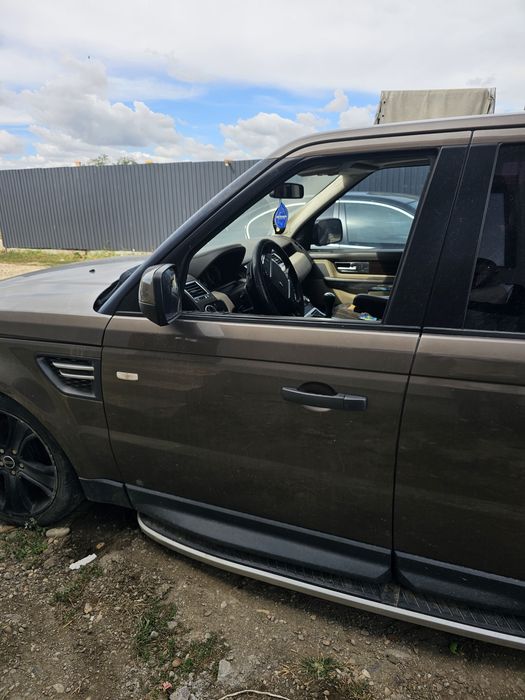 Usa stanga fata Land Rover Range Rover Sport Range Rover Sport 2011 3000 diesel