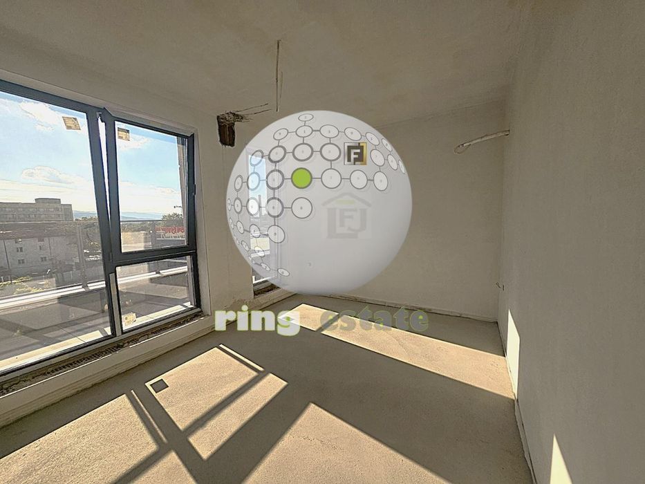 Продава се Четиристаен апартамент в Пловдив, Коматевски възел - 200 кв.м за 816 €/кв.м - Снимка #10