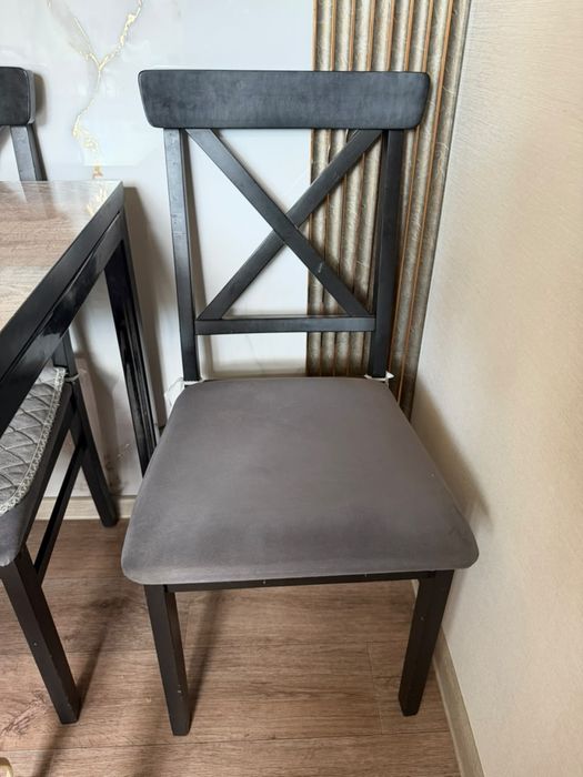Продам стол и 6 ствульев