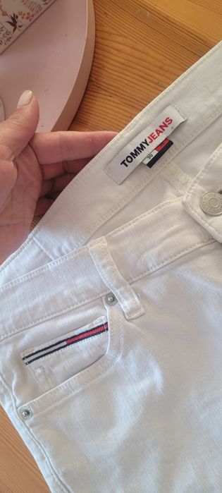 TOMMY HILFIGER 30 SLIM FIT оригинални дънки бели