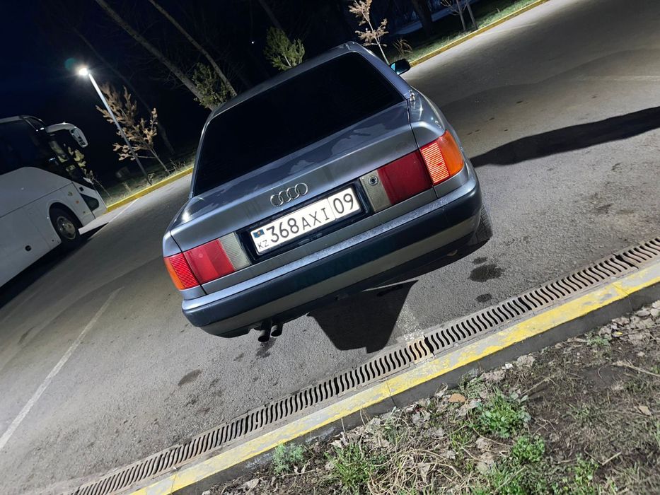 Audi 100 c4 2.6л