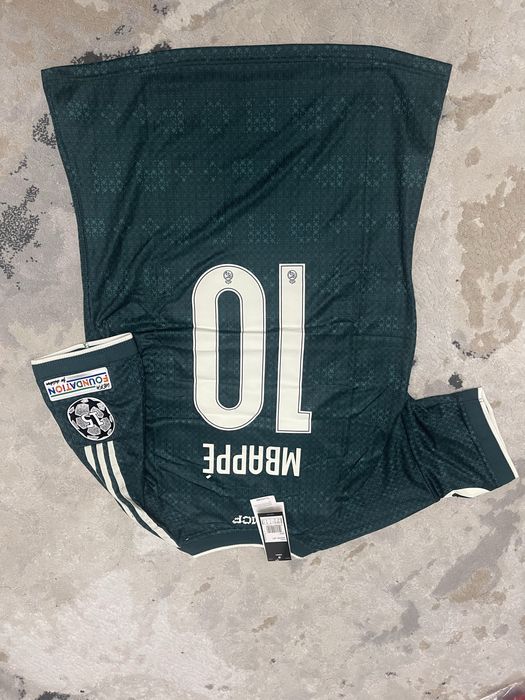Tricou Mbappe real madrid 26/27